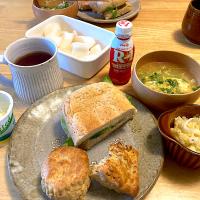 5時起きでゴルフ前の早朝ごぱん((´艸｀*))12/3